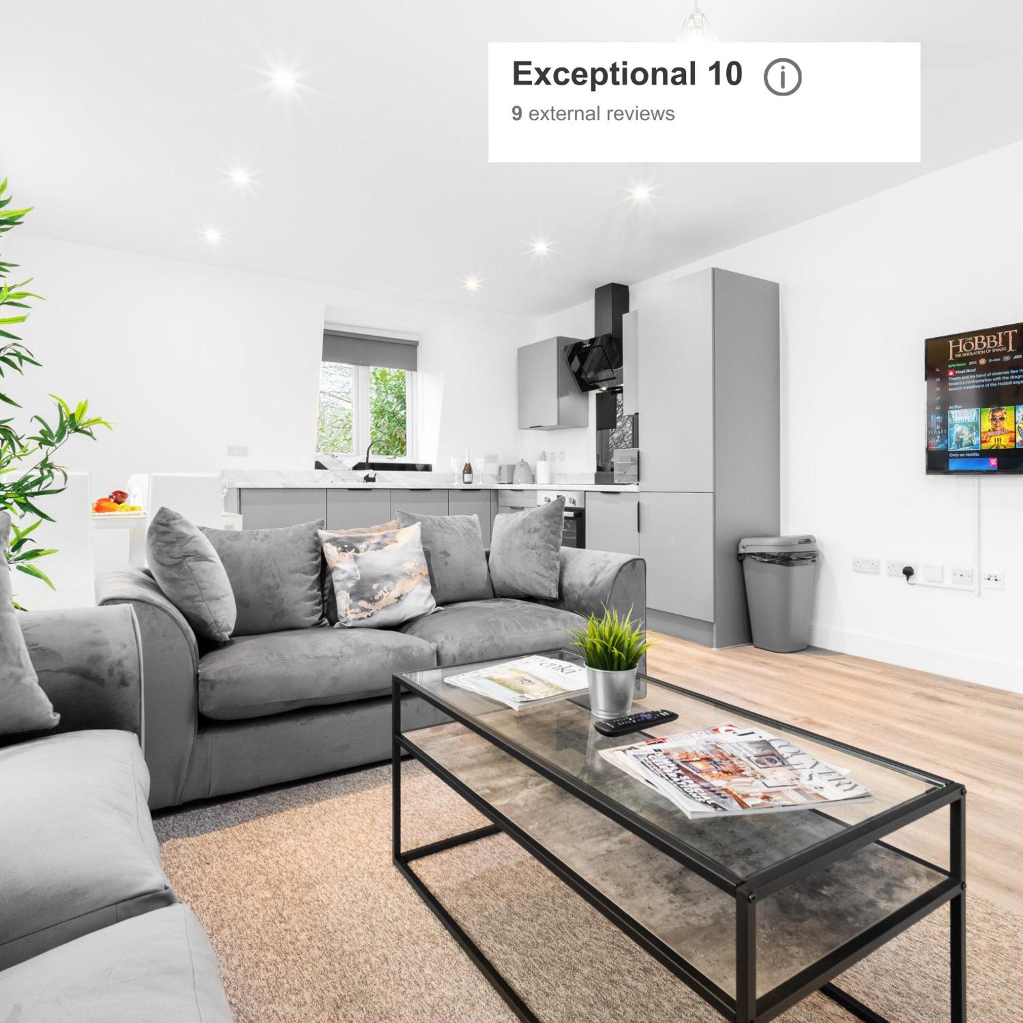 Stylish 2 Bedroom Apartment - Balcony - Secure Parking - Top Rated - 5Mc Birmingham Dış mekan fotoğraf